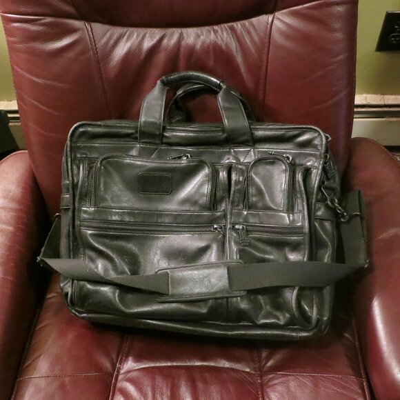 Tumi leather alpha computer bag briefcase black - Picture 1 of 3